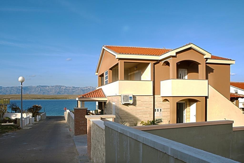 Apartments Vista Вир Екстер'єр фото
