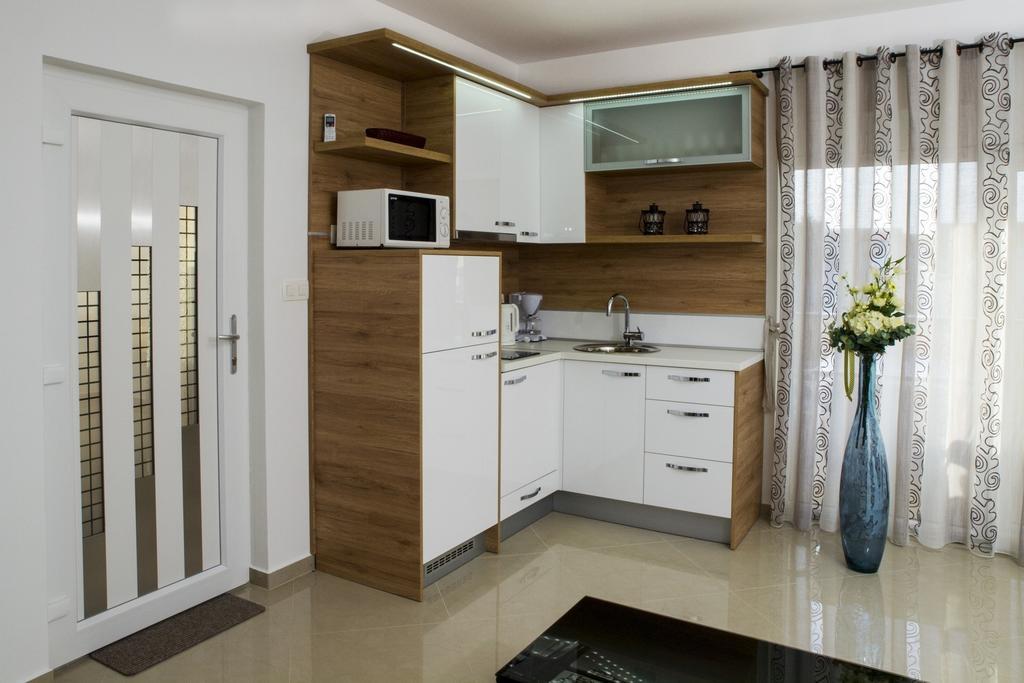 Apartments Vista Вир Екстер'єр фото